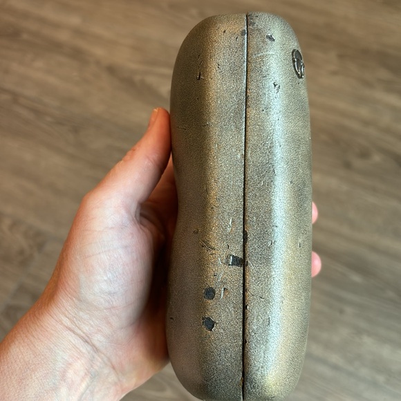 CHANEL Black Aviator Sunglasses 4128 - Picture 16 of 16